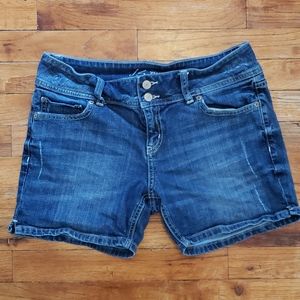 VS Hipster jean shorts, size 6, double button fly